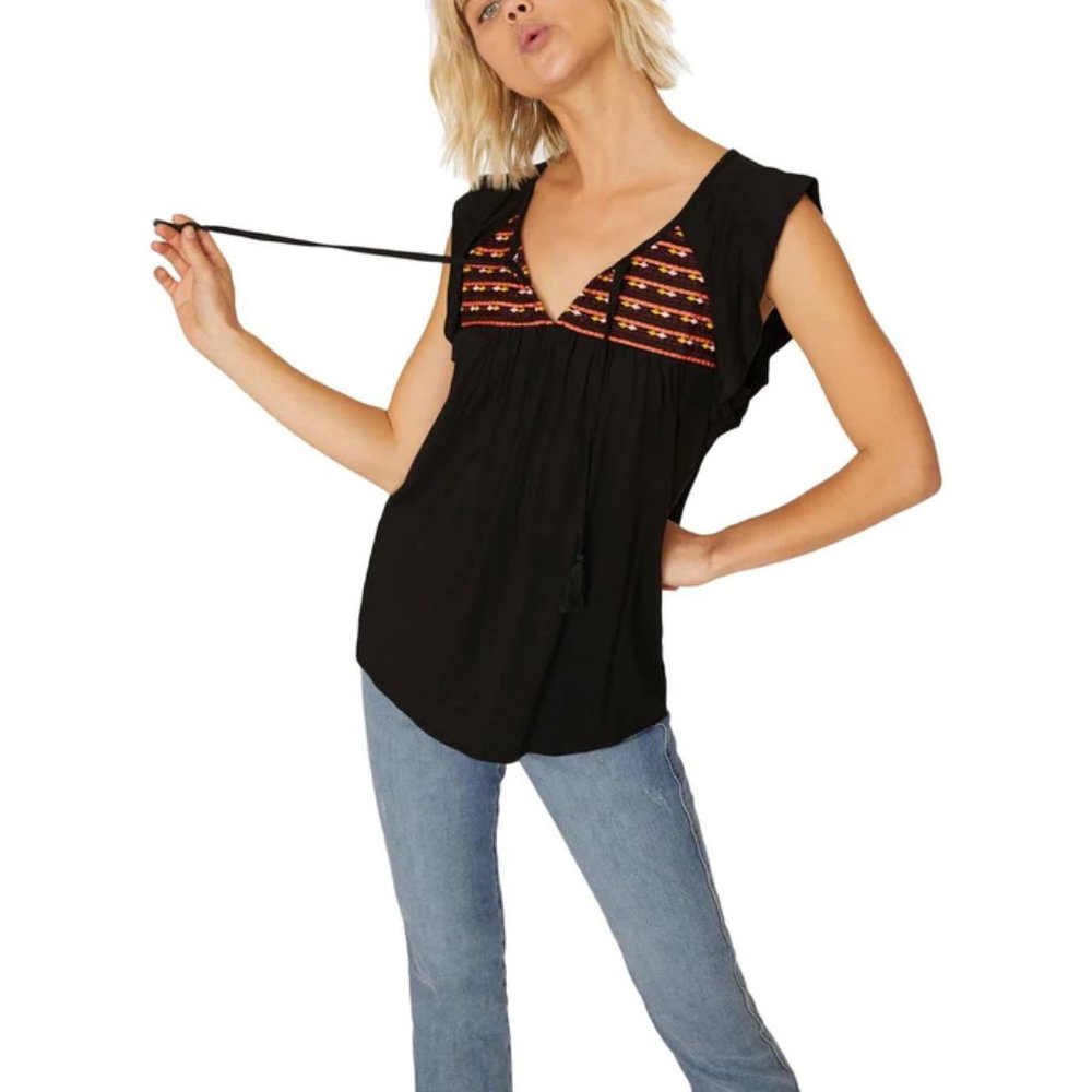 NWT ANTHRO | $78 Sanctuary Boho Knit Embroidered Top - Picture 2 of 5